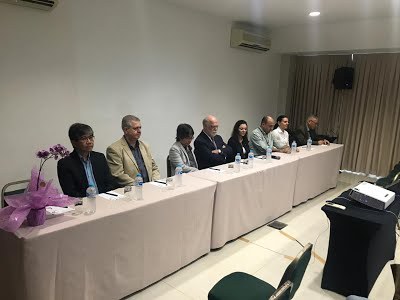 Mesa de autoridades.jpeg