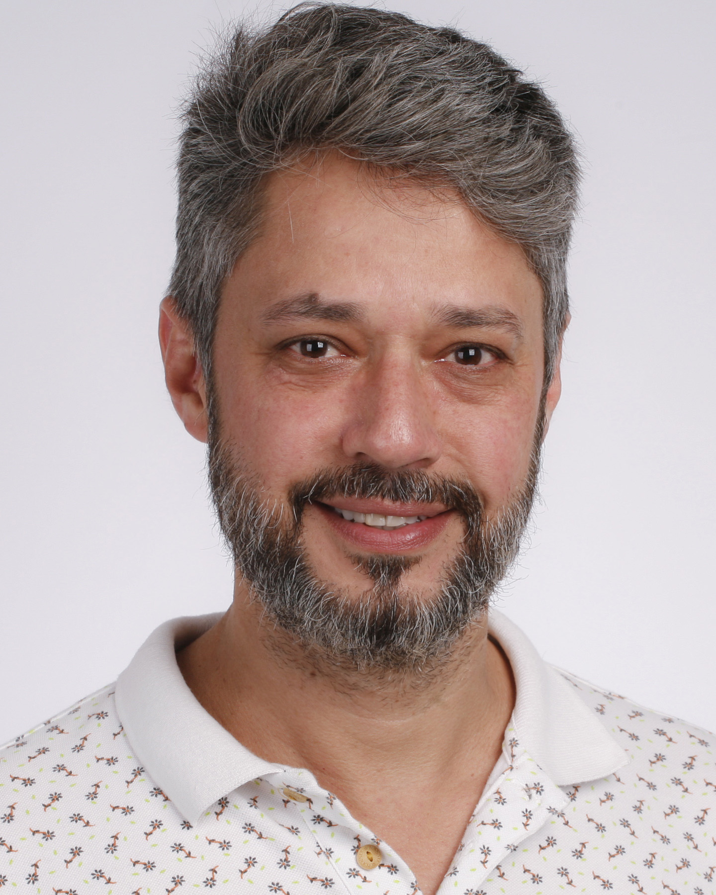Prof. Augusto Cesare Campos Soares