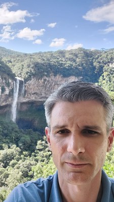 ROGÉRIO.jpg