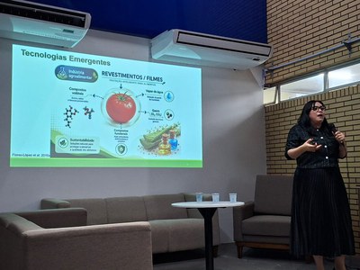 PALESTRA INT 2.jpeg